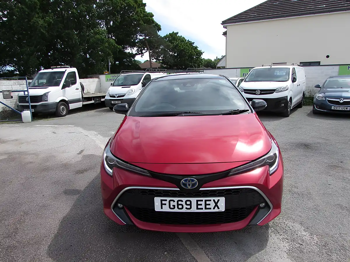 Used 2019 Toyota Corolla Excel Red - Interior and Exterior details 2