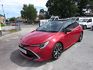 Used 2019 Toyota Corolla Excel Red - Interior and Exterior details 3