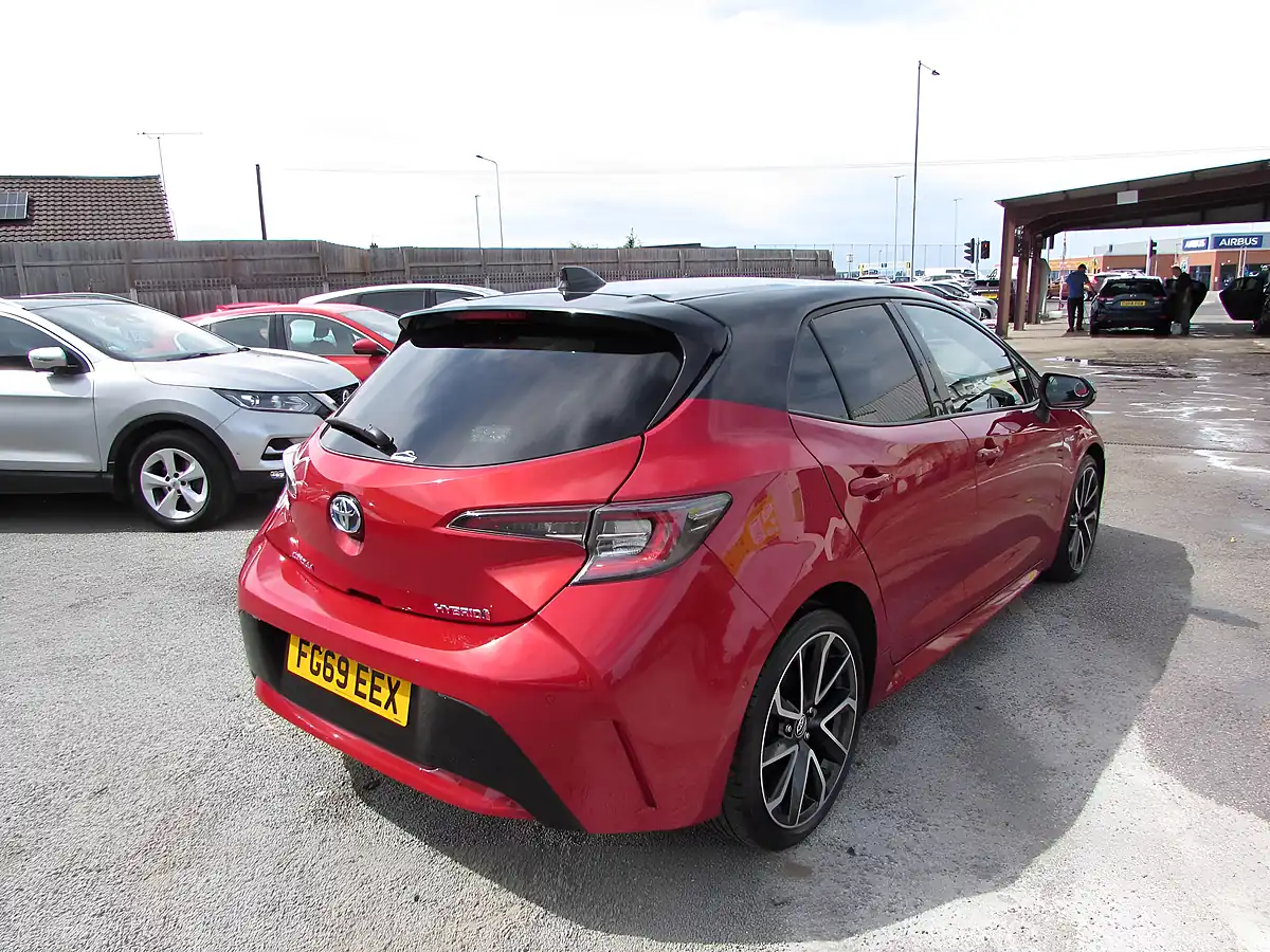 Used 2019 Toyota Corolla Excel Red - Interior and Exterior details 7