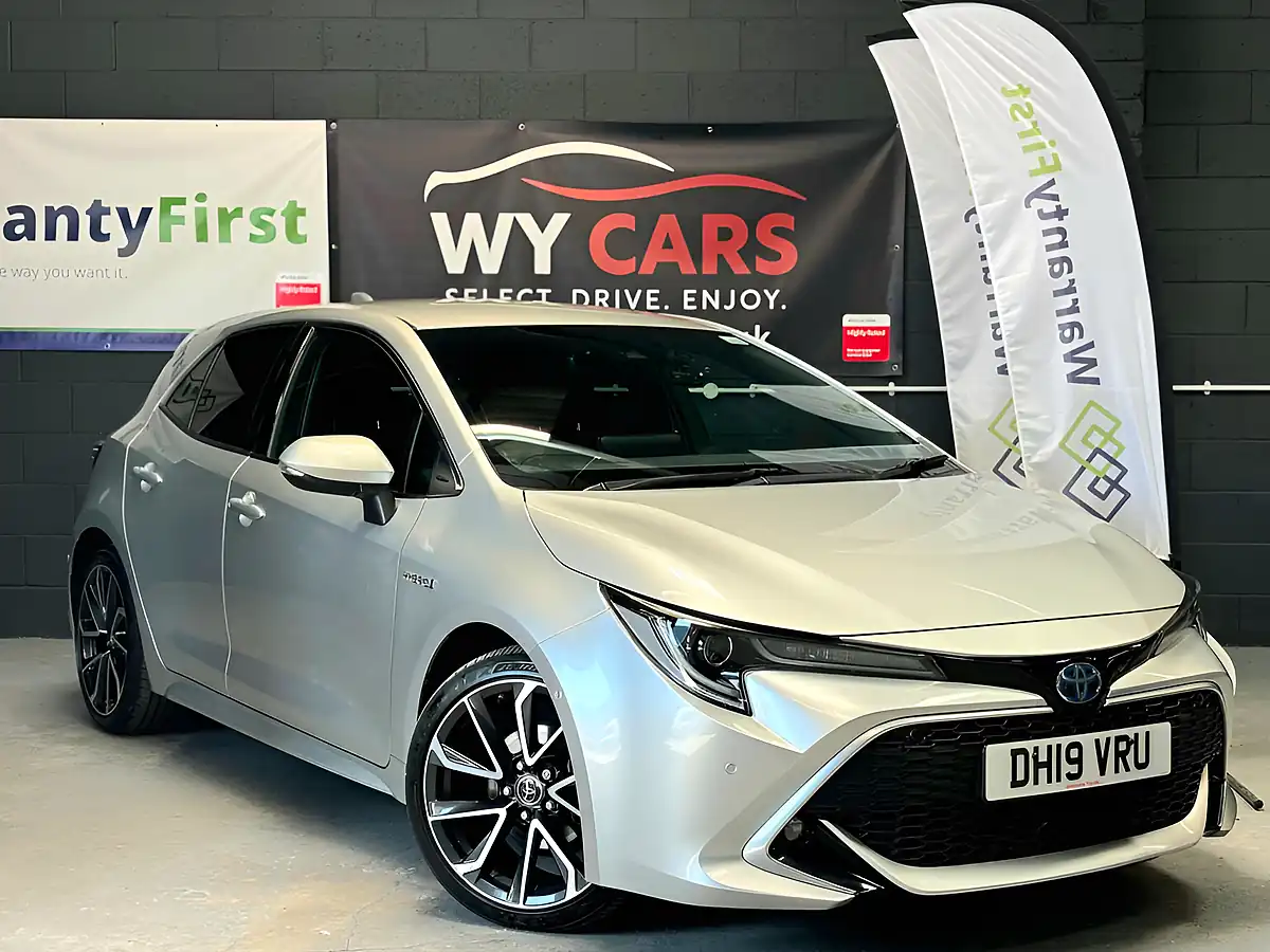 Used 2019 Toyota Corolla Excel Silver - Front View