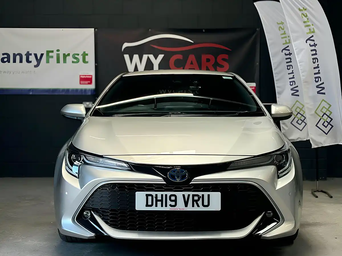 Used 2019 Toyota Corolla Excel Silver - Interior and Exterior details 2