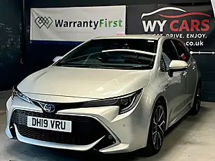 Used 2019 Toyota Corolla Excel Silver - Interior and Exterior details 4
