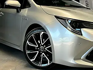 Used 2019 Toyota Corolla Excel Silver - Interior and Exterior details 6