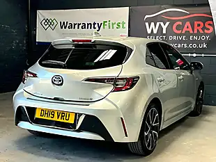 Used 2019 Toyota Corolla Excel Silver - Interior and Exterior details 7