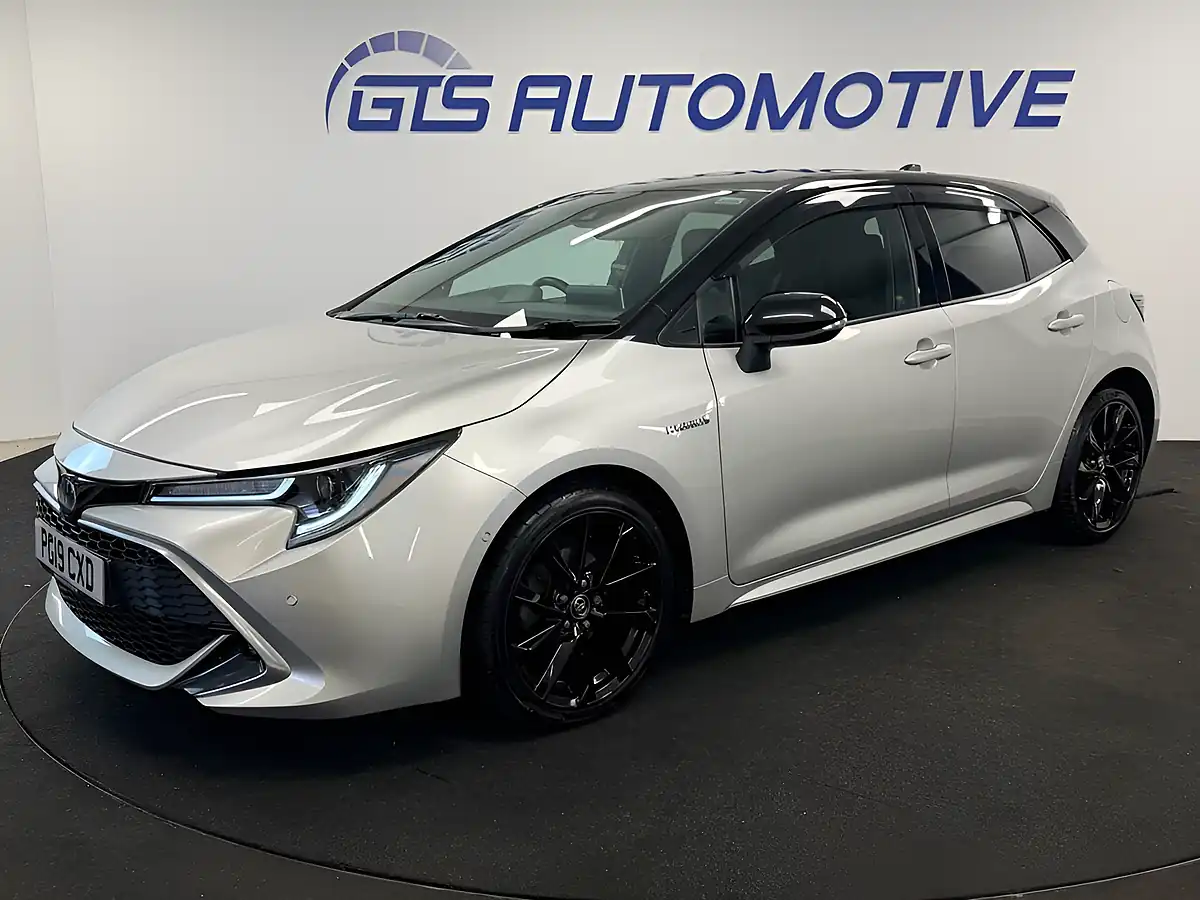 Used 2019 Toyota Corolla Excel Sterling Grey - Interior and Exterior details 16