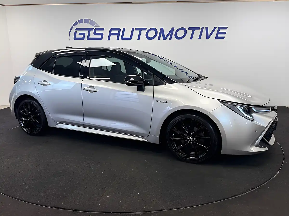 Used 2019 Toyota Corolla Excel Sterling Grey - Interior and Exterior details 8