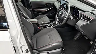 Used 2019 Toyota Corolla Excel Touring Sports Pure White - Interior and Exterior details 10