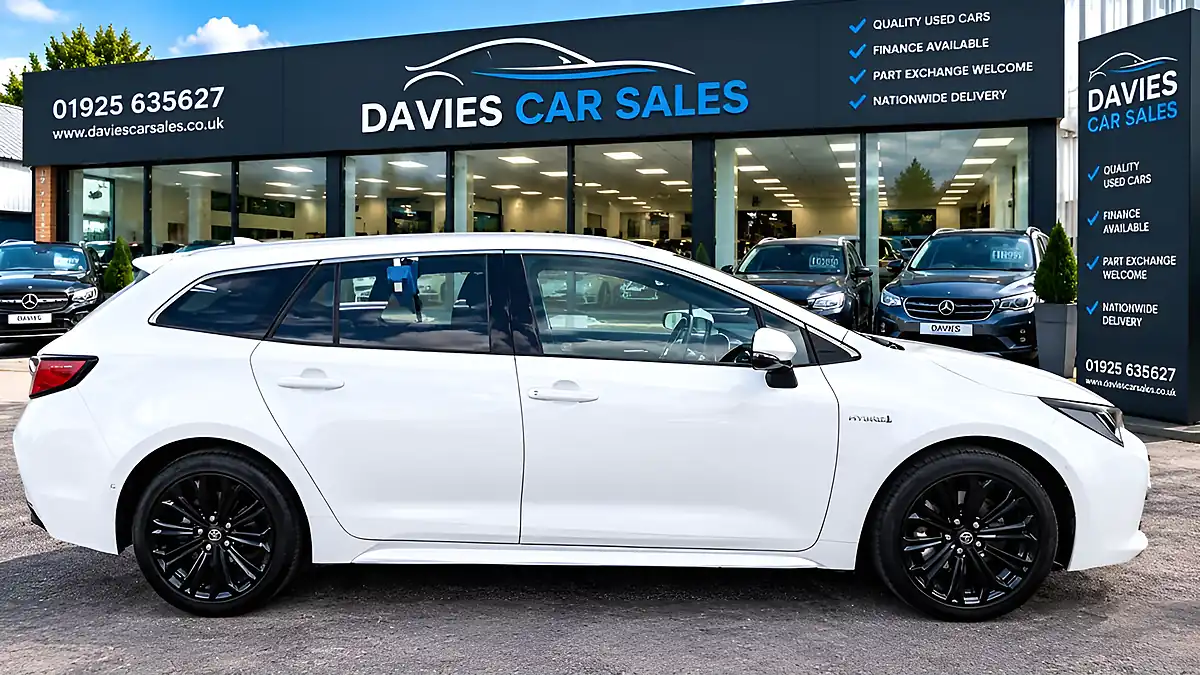 Used 2019 Toyota Corolla Excel Touring Sports Pure White - Interior and Exterior details 7