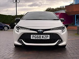 Used 2019 Toyota Corolla Excel White - Interior and Exterior details 11