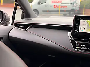 Used 2019 Toyota Corolla Excel White - Interior and Exterior details 15