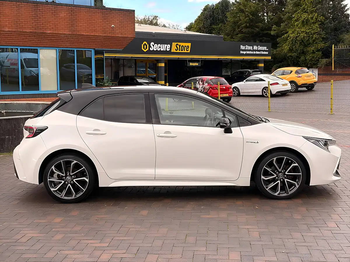 Used 2019 Toyota Corolla Excel White - Interior and Exterior details 3