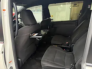 Used 2019 Toyota Esquire White - Interior and Exterior details 15