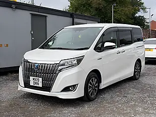 Used 2019 Toyota Esquire White - Interior and Exterior details 3