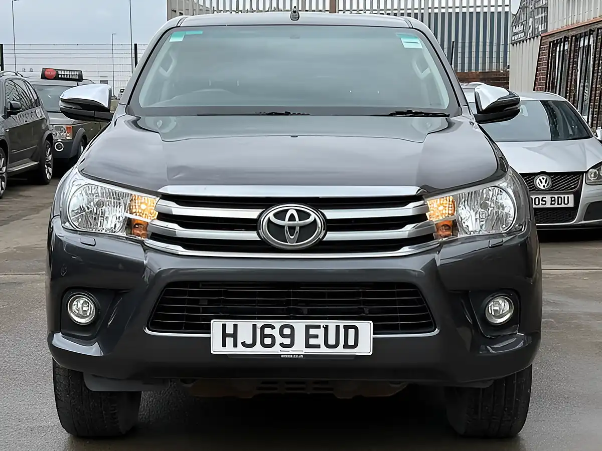 Used 2019 Toyota Hilux Icon Grey - Interior and Exterior details 2