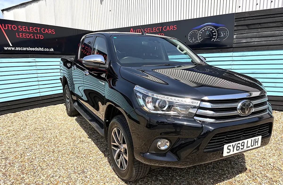 Used 2019 Toyota Hilux Invincible Pickup Double Cab Galaxy Black - Interior and Exterior details 2
