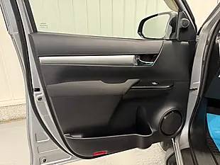 Used 2019 Toyota Hilux Invincible Silver Blade - Interior and Exterior details 12