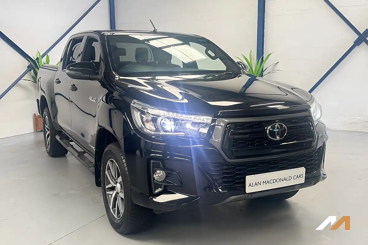 Used 2019 Toyota Hilux Invincible X Black - Interior and Exterior details 6