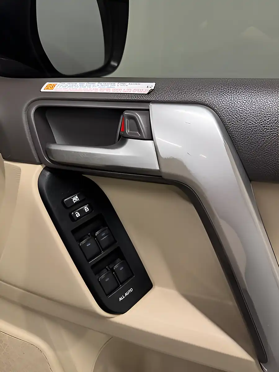 Used 2019 Toyota Land Cruiser Icon Blue - Interior and Exterior details 11
