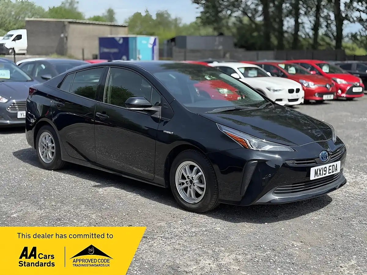 Used 2019 Toyota Prius Active Black - Front View