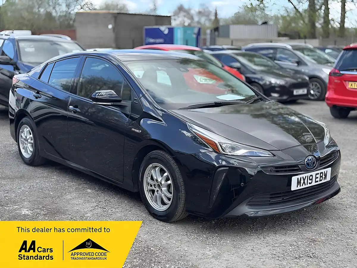 Used 2019 Toyota Prius Active Black - Front View