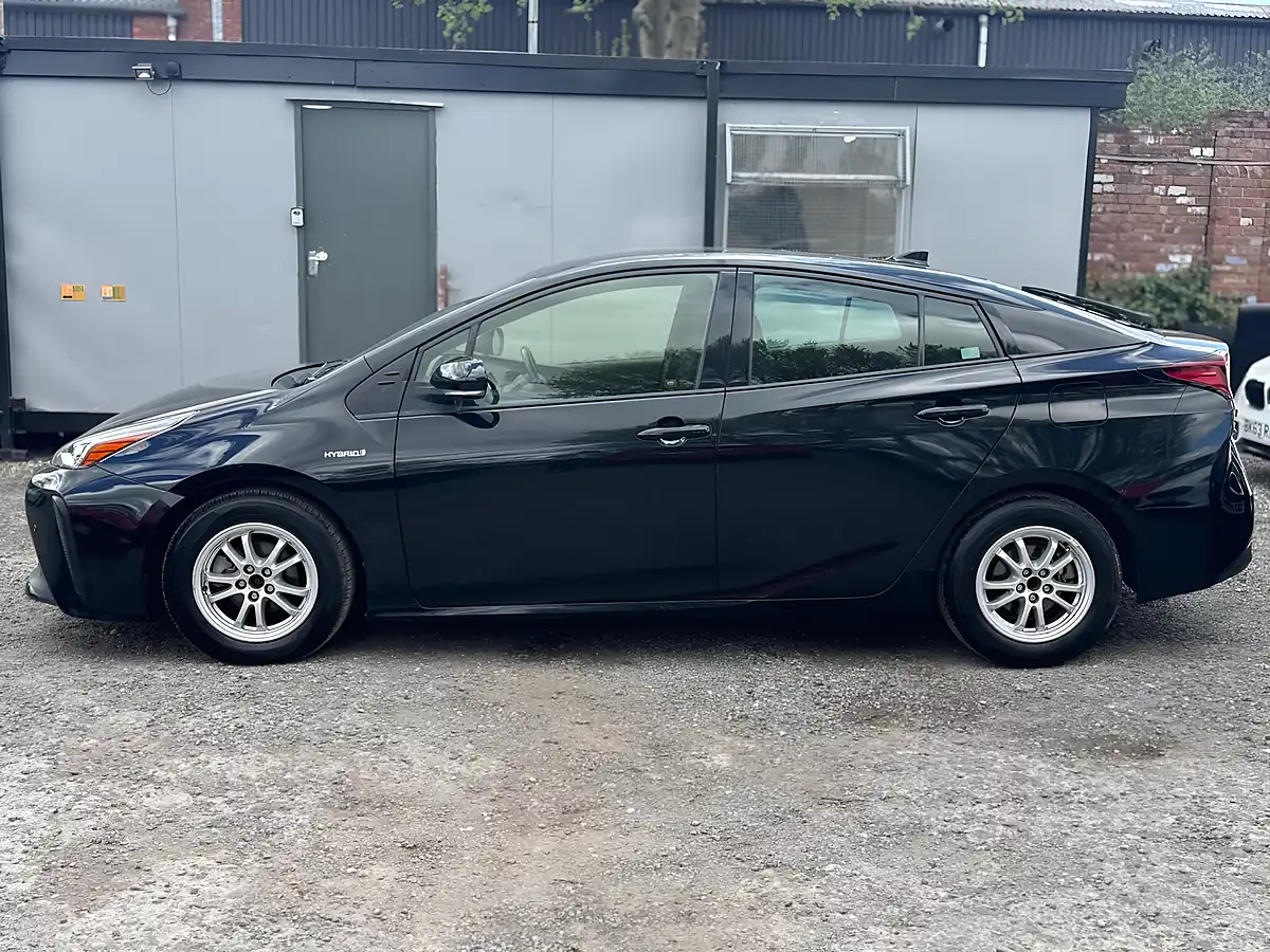 Used 2019 Toyota Prius Active Black - Interior and Exterior details 4