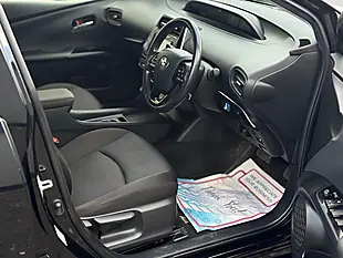 Used 2019 Toyota Prius Active Black - Interior and Exterior details 9