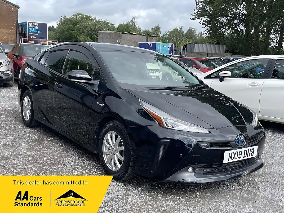 Used 2019 Toyota Prius Active Black - Front View