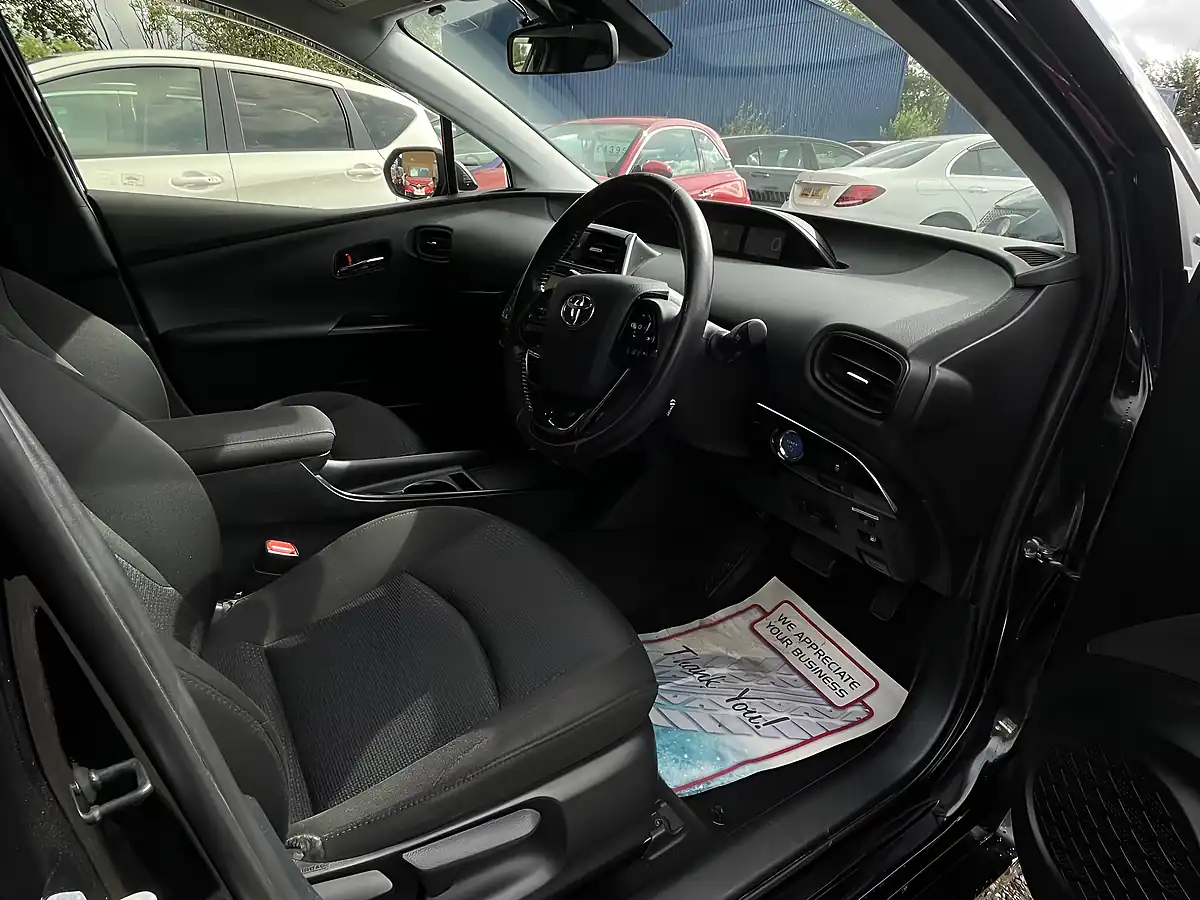 Used 2019 Toyota Prius Active Black - Interior and Exterior details 10