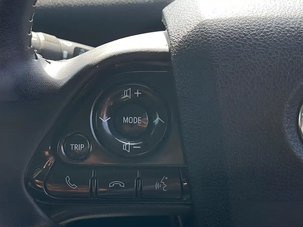 Used 2019 Toyota Prius Active White - Interior and Exterior details 17