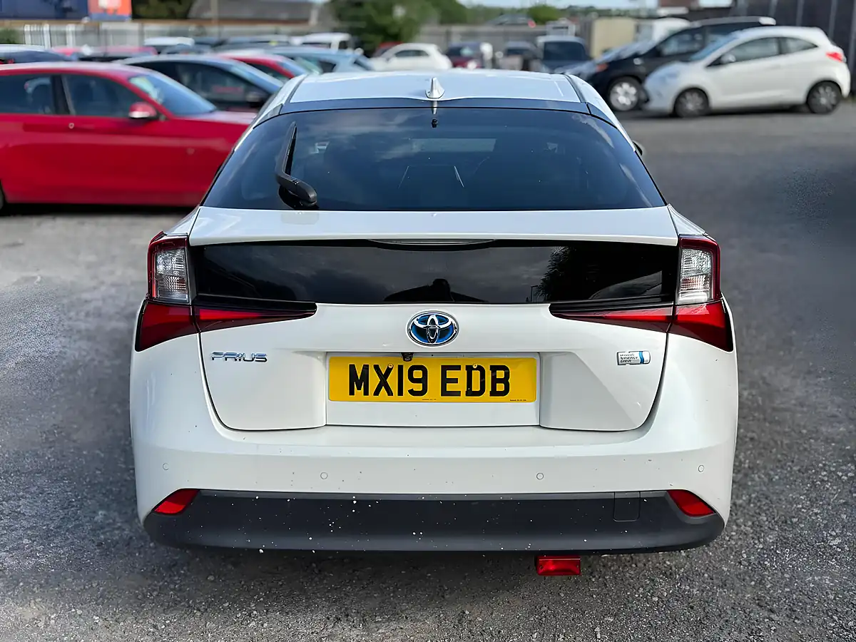 Used 2019 Toyota Prius Active White - Interior and Exterior details 6