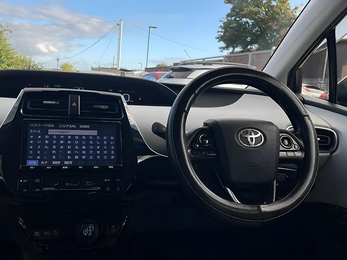 Used 2019 Toyota Prius Beige - Interior and Exterior details 16