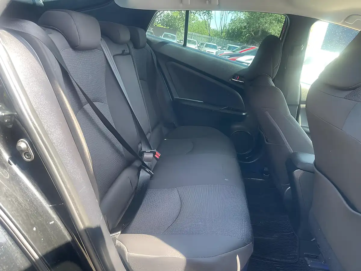 Used 2019 Toyota Prius Black - Interior and Exterior details 12