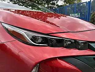 Used 2019 Toyota Prius Business Edition Plus Red - Interior and Exterior details 18