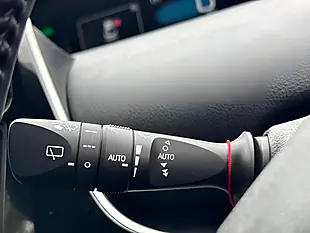 Used 2019 Toyota Prius Business Edition Plus Silver - Interior and Exterior details 17