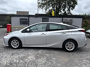 Used 2019 Toyota Prius Business Edition Plus Silver - Interior and Exterior details 4
