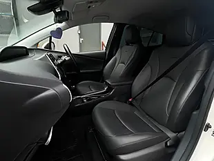 Used 2019 Toyota Prius Business Edition Plus White - Interior and Exterior details 13