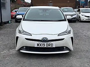Used 2019 Toyota Prius Business Edition Plus White - Interior and Exterior details 2
