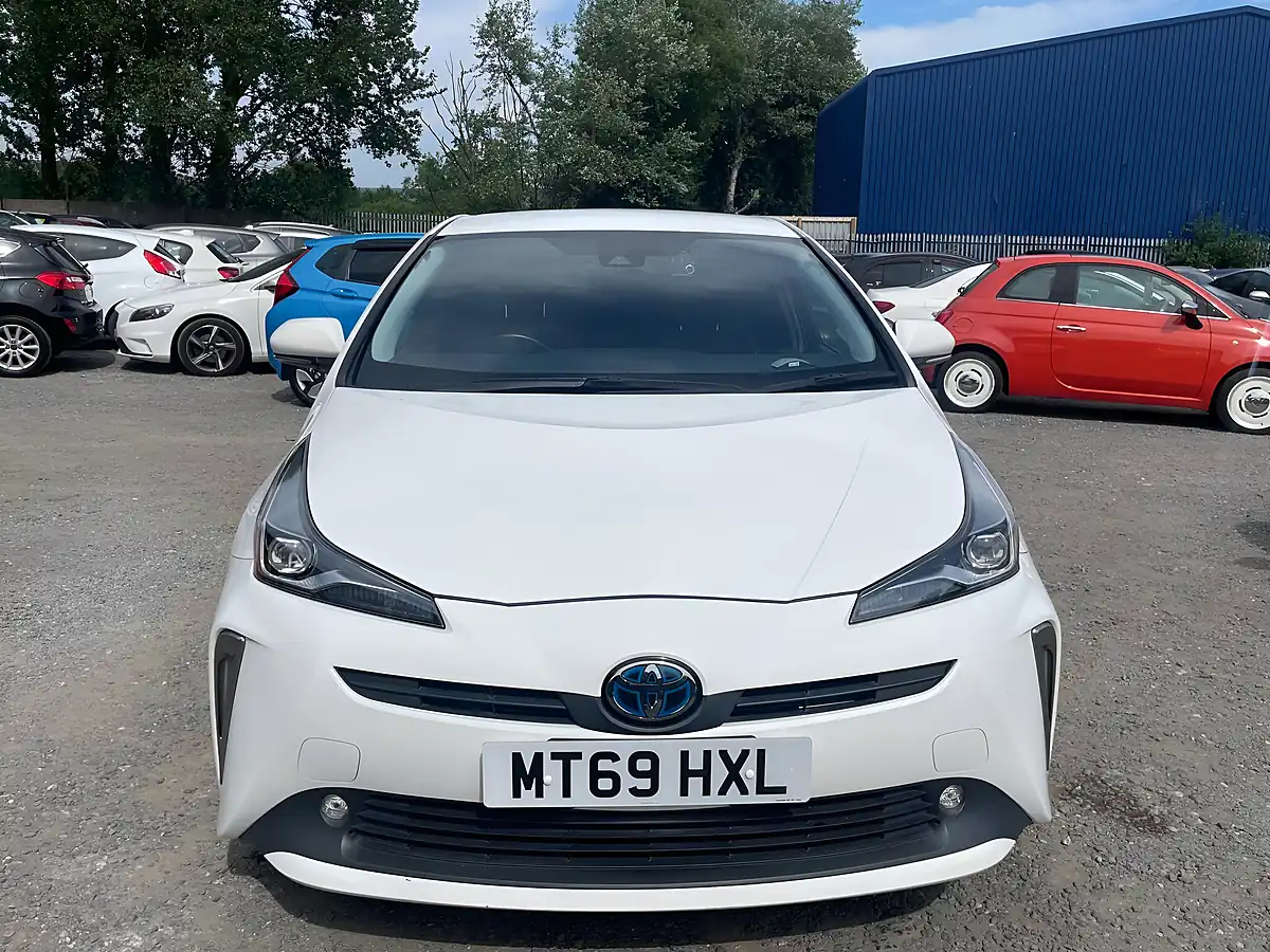Used 2019 Toyota Prius Business Edition White - Interior and Exterior details 2