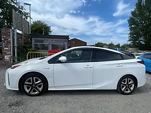 Used 2019 Toyota Prius Business Edition White - Interior and Exterior details 4