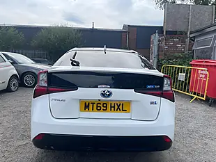 Used 2019 Toyota Prius Business Edition White - Interior and Exterior details 5