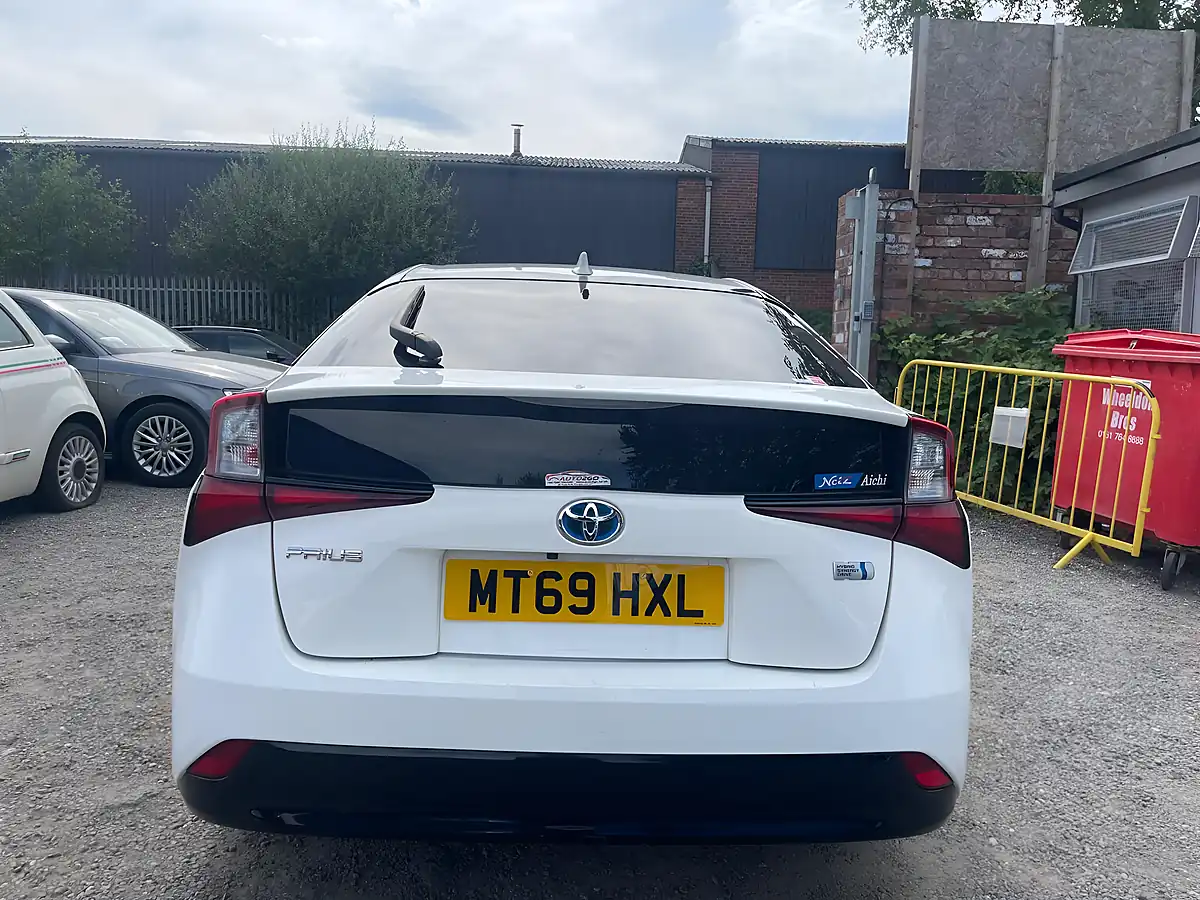 Used 2019 Toyota Prius Business Edition White - Interior and Exterior details 5