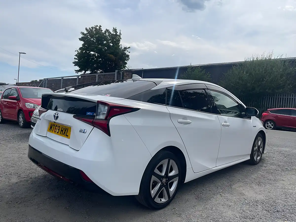 Used 2019 Toyota Prius Business Edition White - Interior and Exterior details 6