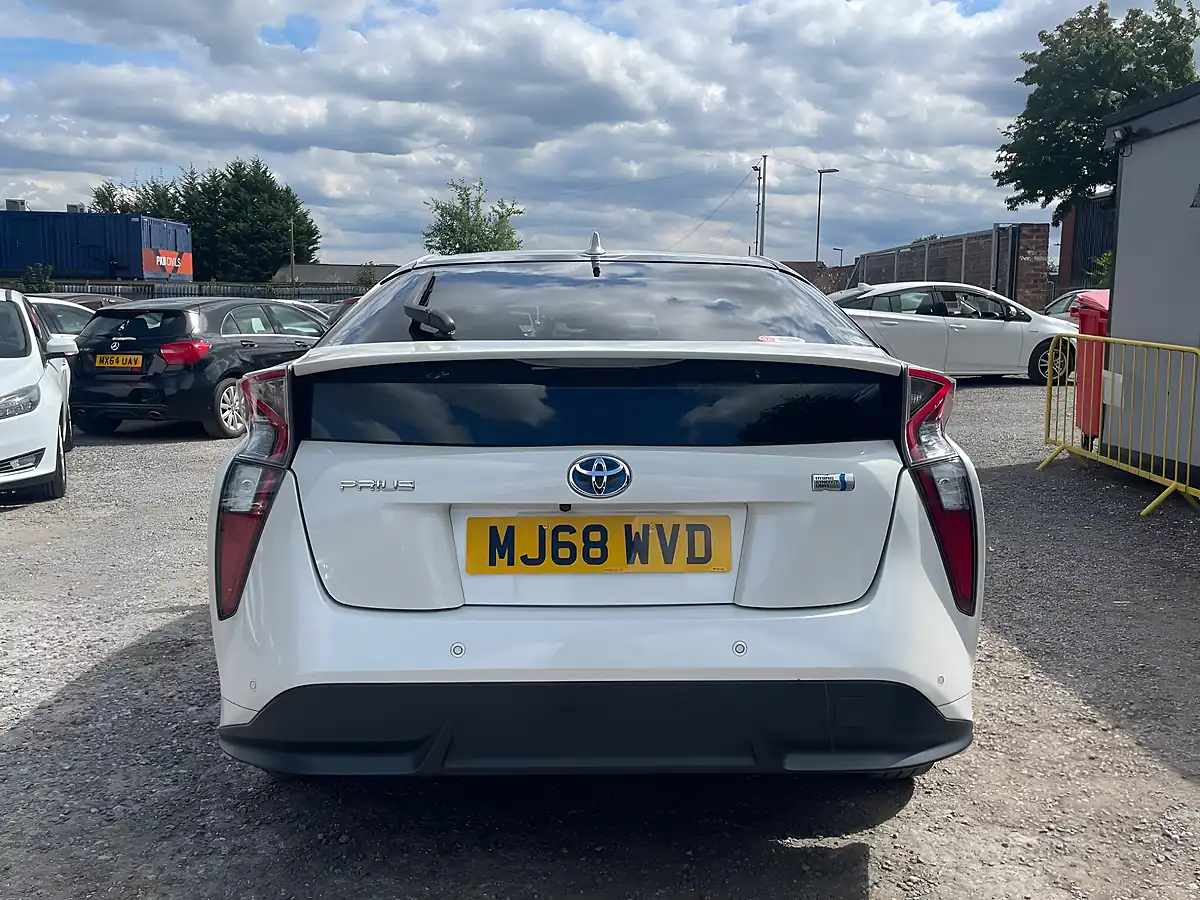 Used 2019 Toyota Prius Business Edition White - Interior and Exterior details 6