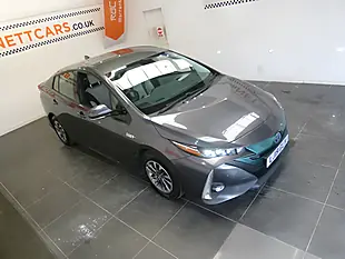 Used 2019 Toyota Prius Excel Grey - Interior and Exterior details 18