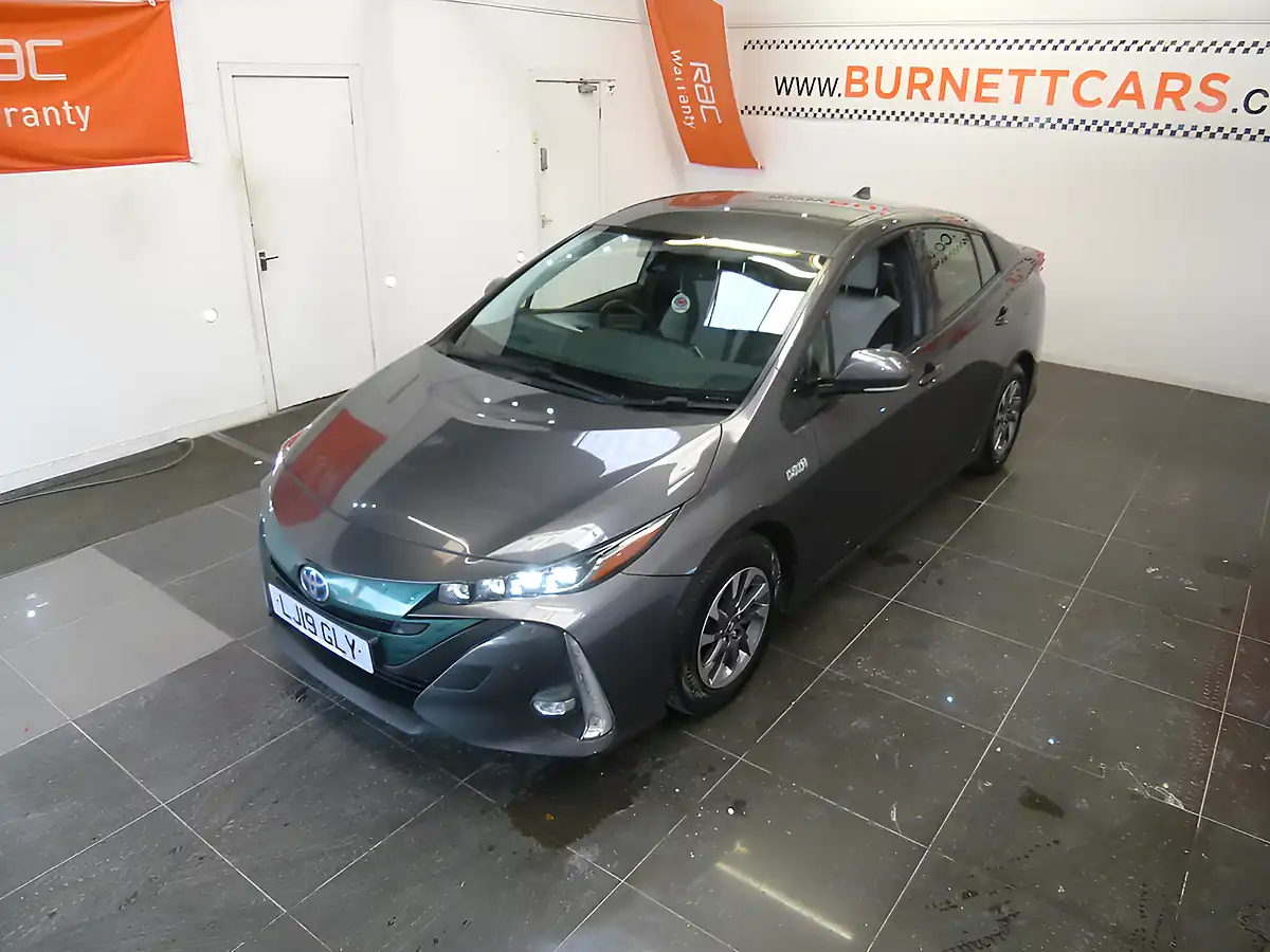 Used 2019 Toyota Prius Excel Grey - Interior and Exterior details 19