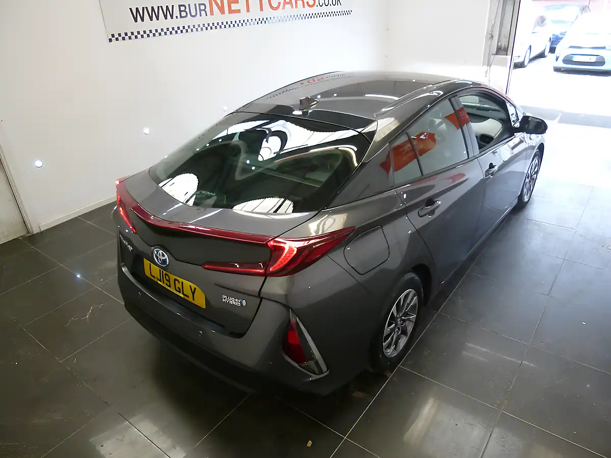 Used 2019 Toyota Prius Excel Grey - Interior and Exterior details 20