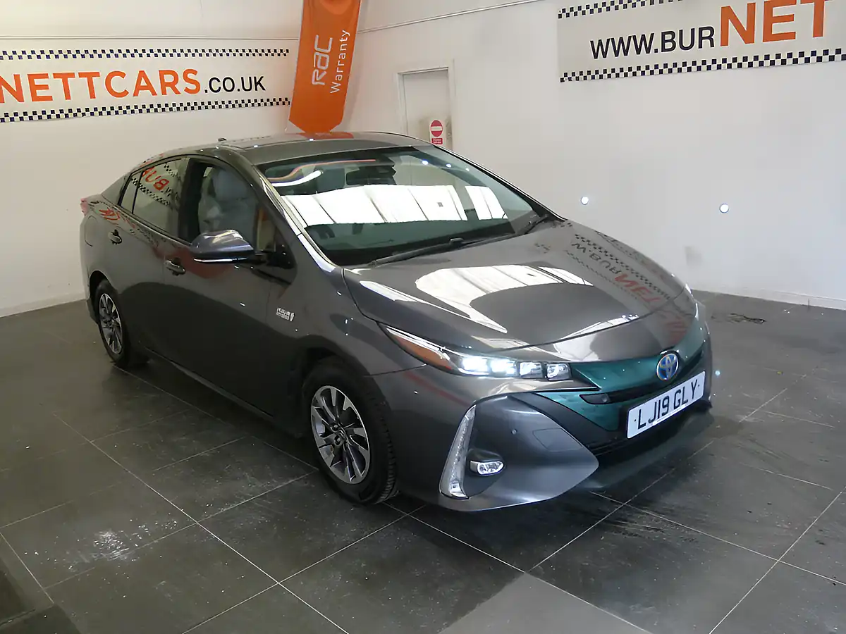 Used 2019 Toyota Prius Excel Grey - Interior and Exterior details 3