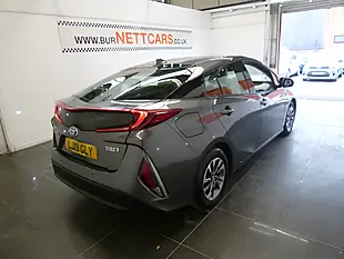 Used 2019 Toyota Prius Excel Grey - Interior and Exterior details 8
