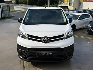 Used 2019 Toyota Proace Active Long White - Interior and Exterior details 2