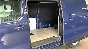 Used 2019 Toyota Proace Icon Medium Blue - Interior and Exterior details 11